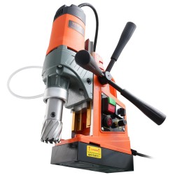 Magneettiporakone 1450W moottorilla 10-portainen nopeudensäätö 40 mm maksimiporaushalkaisija 2 ydinporanterää