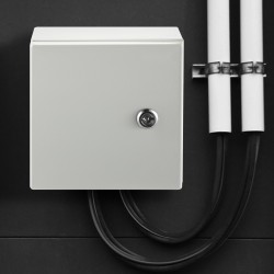 Sähkökotelo hiiliteräs 1,5 mm 20x20x15 cm IP66 lukittava