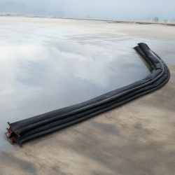 Tulvapadot ei-kudottua kangasta 3060 x 155 mm 8 kpl ovien suojaukseen