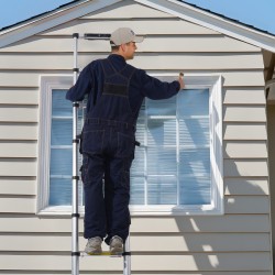 Teleskooppitikkaat alumiinirakenteiset maksimikorkeus 2600 mm 170 kg kantavuus 9 askelta