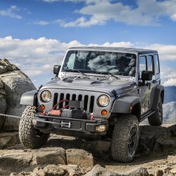 Sähkövinssi 12V 2041 kg vetokyky 19-säikeinen teräsvaijeri IP55 langaton ohjain