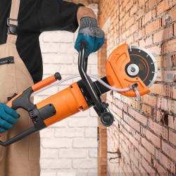 Sähköinen betonisaha 180 mm terä 2000 W 63 mm leikkaussyvyys