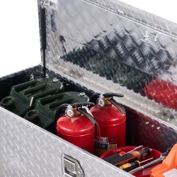 Alumiininen timanttikuvioitu työkalulaatikko 1244x381x381 mm pakettiautoon lukolla ja sivukahvalla