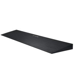 Kynnysluiska luonnonkumia 90 cm pitkä 4 cm korkea pyörätuoleille ja robotti-imureille