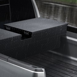 Työkalulaatikko alumiininen ristikkäismallinen 1771x507x331 mm vedenpitävä lukolla avaimilla