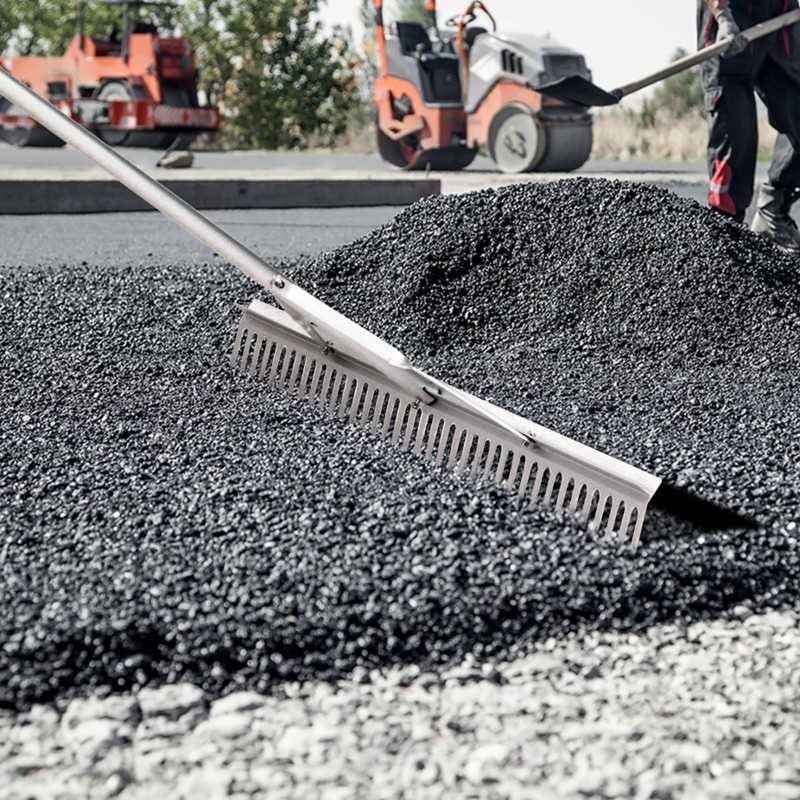 Maisemaharava alumiiniseoksesta 915 mm leveä haravapää 1915 mm varsi 37 piikkiä