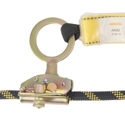 Pystysuuntainen polyesteriturvaköysi 45 7 m 14 mm 30 kN teräksisillä pikalukoilla ja köysilukolla