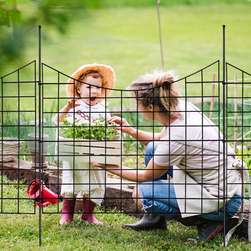 Metallinen puutarha-aita hiiliteräs 75×93 cm 5 kpl musta lemmikkien suojaksi
