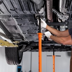 Alustanostimen tuki teräs 0,75 t kantavuus säädettävä korkeus 975–1915 mm kaksi pyörää