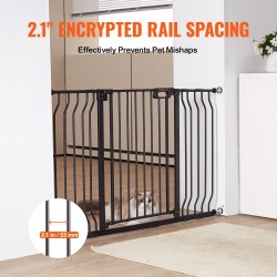 Turvaportti rautaa ja muovia säädettävä leveys 749–1346 mm korkeus 762 mm musta