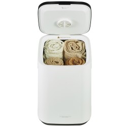 Pyyhelämmitin 20 l tilava tasainen pohja ja seinälämmitys 24 h varaus lapsilukko