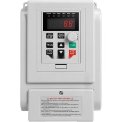 Taajuusmuuttaja 2,2 kW 10 A 3 hv 3-vaihemoottorille 220–240 V