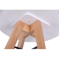 Pyöreä keittiöpöytä MDF-levyllä ja pyökkijalustalla