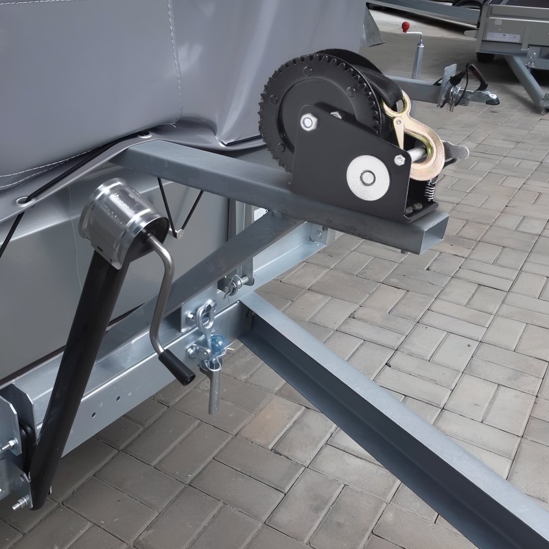 Käsivinssi 907 kg vetokyky 7 m polyesterihihna trailerille veneelle mönkijälle