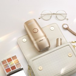 IPL-karvanpoistolaite kotikäyttöön jäähdytyksellä viisi tehotasoa 16J pulssienergia 400000 välähdystä