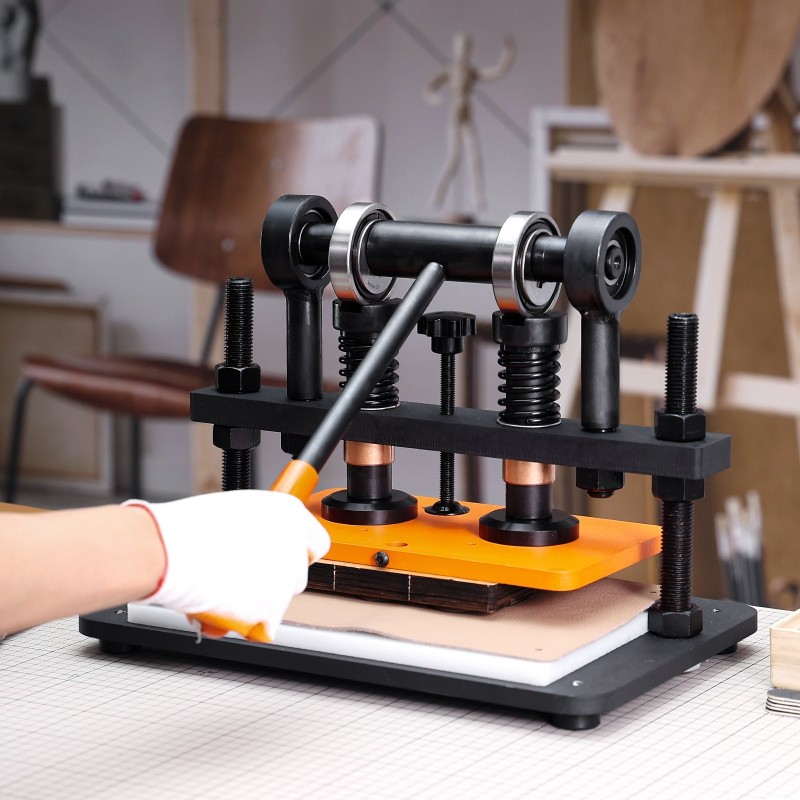 Manuaalinen nahkaleikkuri ja prässi teräsrunko 25,9 x 15 cm prässilevy