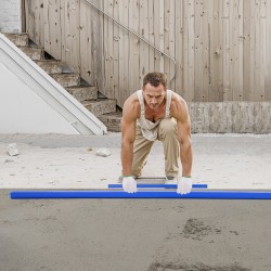 Alumiininen betonilasta 2445 mm säädettävällä kahvalla lattioiden tasoittamiseen