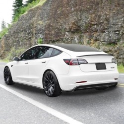 Takaspoileri ABS 1225 mm yhteensopiva Tesla Model 3 mattamusta leivottu maalipinta