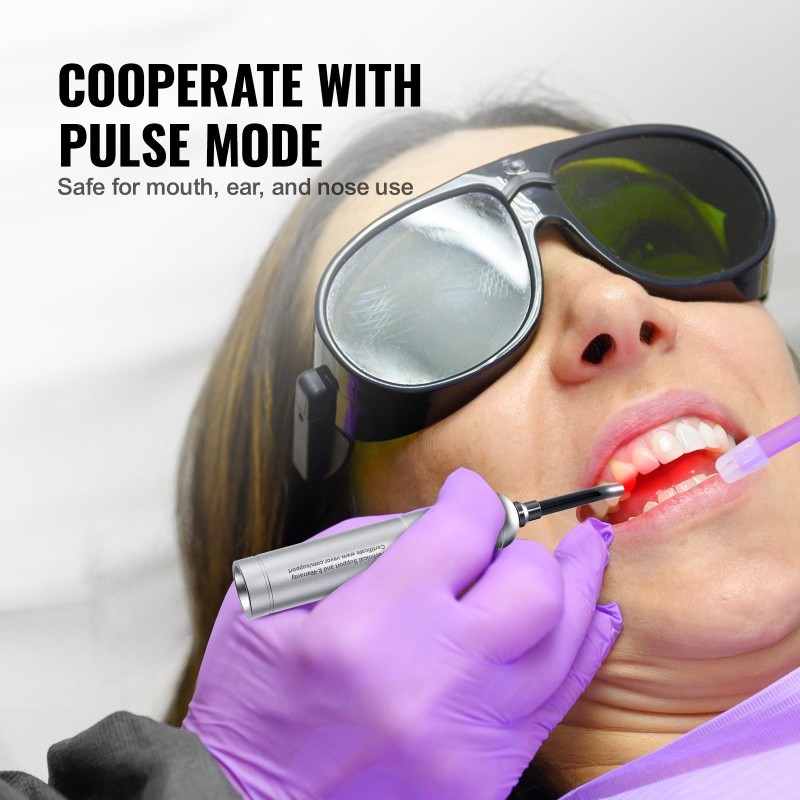 Kädessä pidettävä ladattava punavalolaite kasvoille ja keholle irrotettavalla kärjellä viidellä aallonpituudella