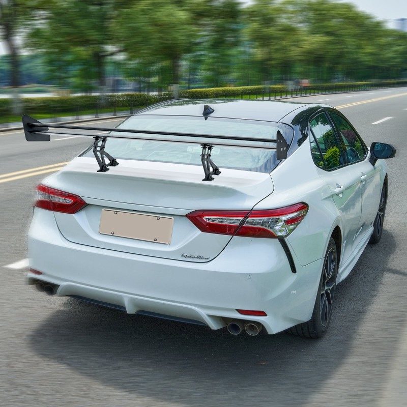 Takasiipi alumiiniseosta 135 cm mattamusta säädettävä kaksitasoinen sedan ja coupé