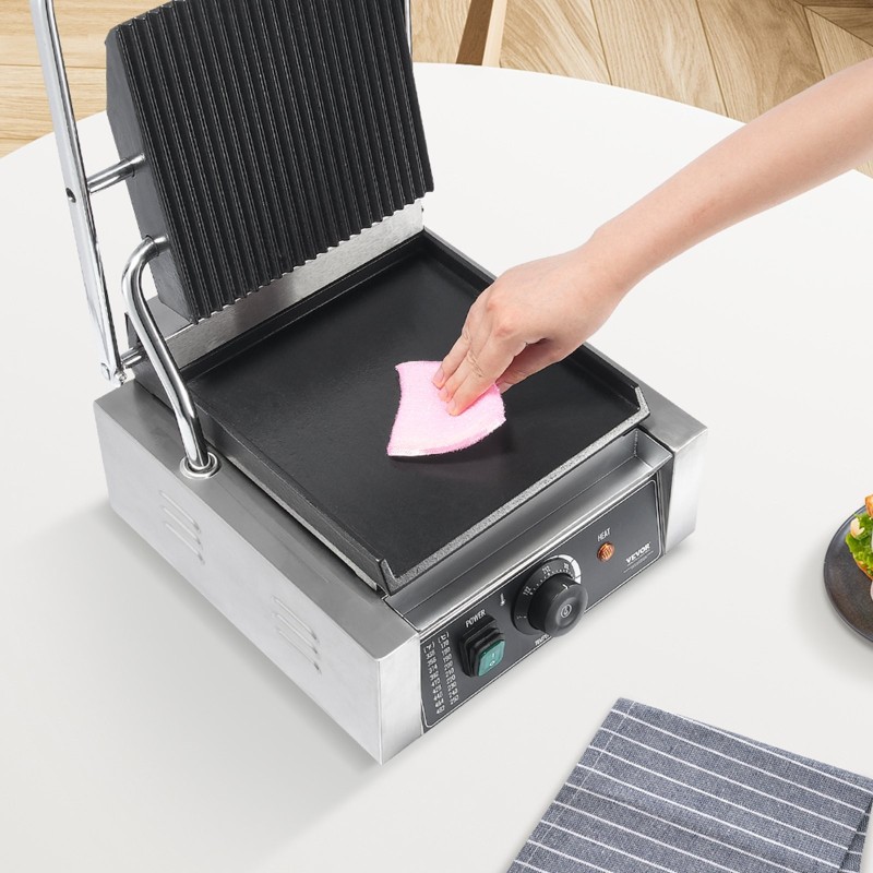 Paninigrilli ruostumatonta terästä yhdeksän tuuman emaloitu paistolevy lämpötilansäädöllä ja irrotettavalla rasvankeräysastialla