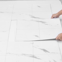 Itsekiinnittyvät vinyylilaatat 600 mm 9900 mm 1 5 mm vesitiivis valkoinen marmorikuvio