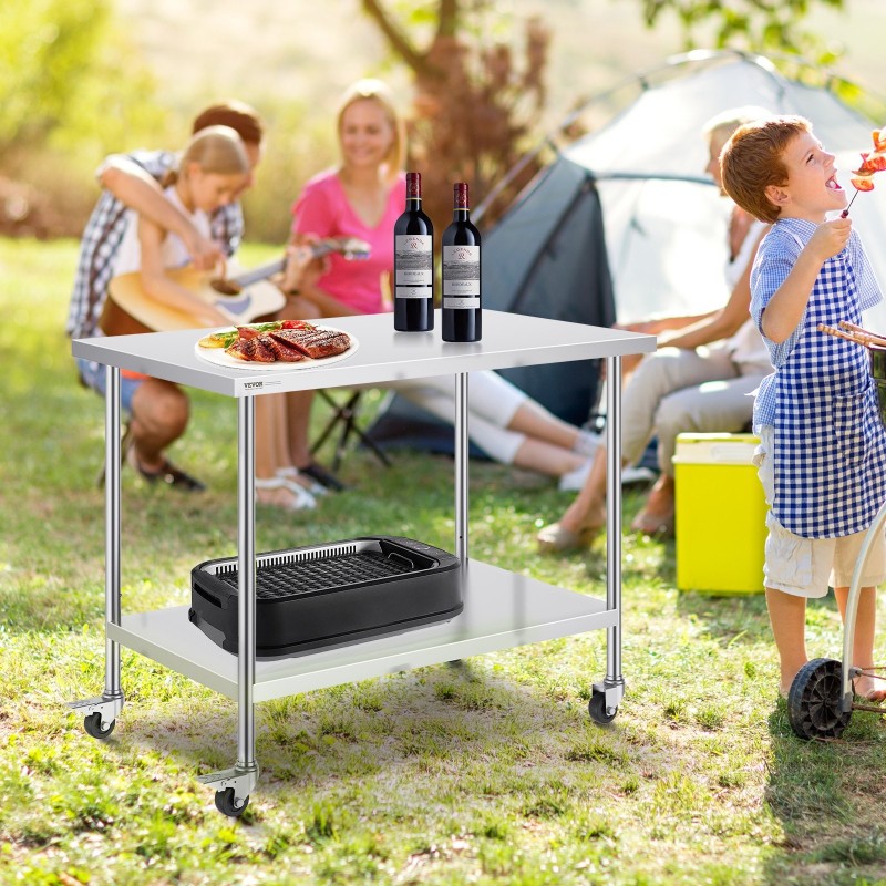 Ruostumaton terästyötaso 762x1219x954 mm 3 korkeustasoa 4 pyörää ammattikeittiöön