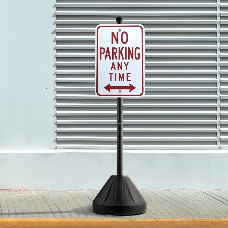 Liikennemerkin jalusta sinkitty teräspylväs 1600 mm muovijalusta pyörillä pulteilla muttereilla 2 sarjaa