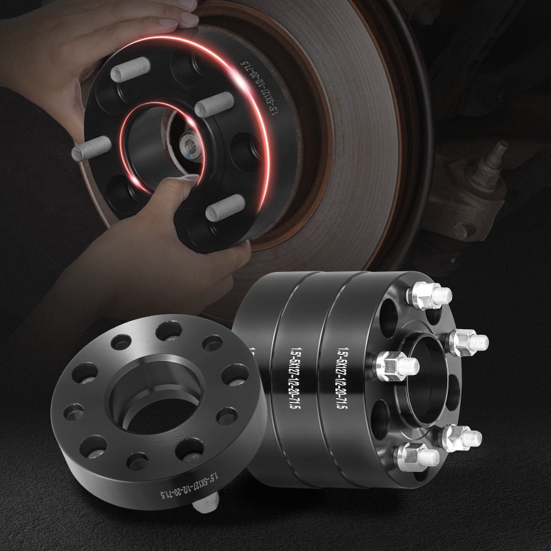 Pyöränlevikkeet takorakenteisesta alumiiniseoksesta keskittävä rakenne pultattavat maastoajoon