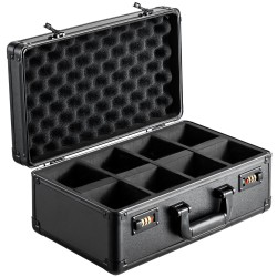 Korttilaatikko alumiiniseosrunko neljällä lokerolla numerokoodilukolla vaahtomuoviväliseinillä 108 PSA-kortille