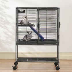 Jauhemaalattu metallihäkki kaksitasoinen pyörillä koko 610x440x865 mm tiheällä verkolla