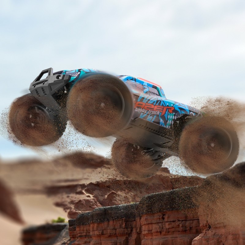 Radio-ohjattava maastoauto 1:14-mittakaava neliveto harjaton moottori 42 km/h