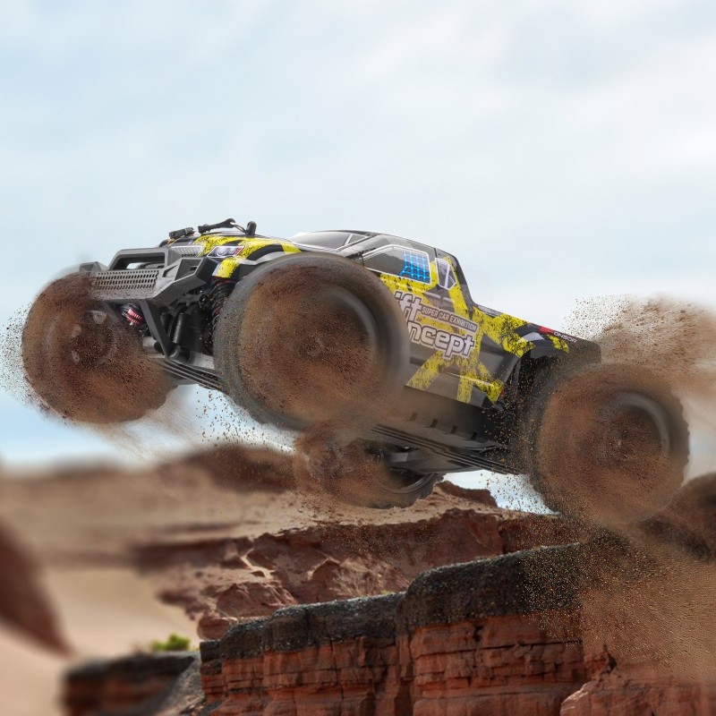 Radio-ohjattava 1:18 nelivetoinen maastoauto harjaton moottori pitkä ajoaika yli 8-vuotiaille