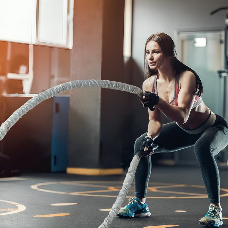 Polyesterinen harjoitusköysi 9,1 metriä 38 millimetriä 7,3 kiloa harmaa suojasukka