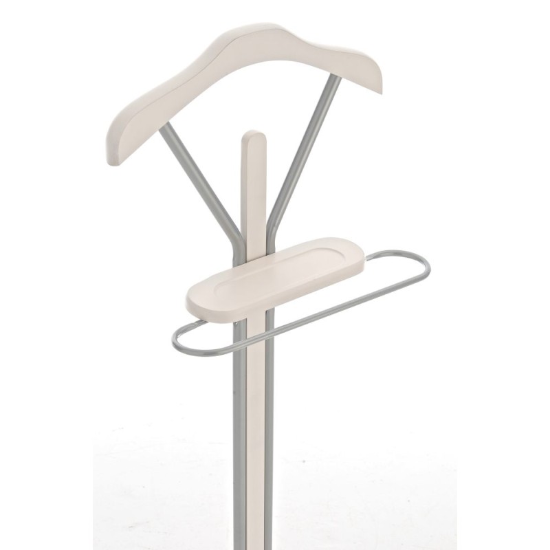 Tyylikäs metallinen vaatepalvelija kromipinnoitteella ja puuvärivaihtoehdoilla