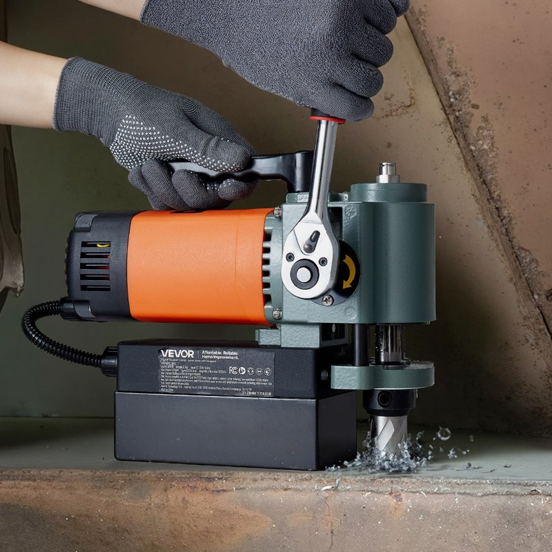 Matalaprofiilinen magneettiporakone metallirunko 1300W 35 mm poraushalkaisija 10000N magneettivoima 19 mm varsi