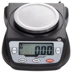 Laboratoriovaaka 600 g kapasiteetti 0 01 g tarkkuus ruostumattomasta teräksestä valmistettu punnitusalusta LCD näyttö