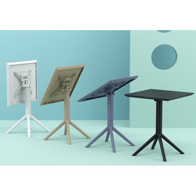 Monikäyttöinen taittuva pöytä sisä- ja ulkotiloihin