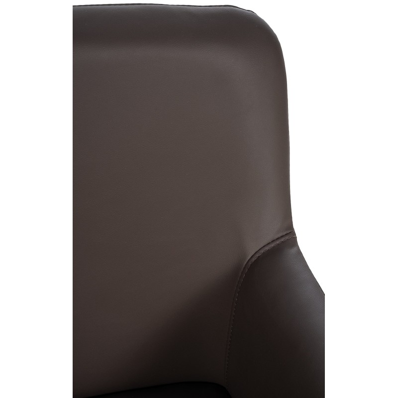 Moderni Puka-keinutuoli pehmustetulla istuimella ja teräsrungolla