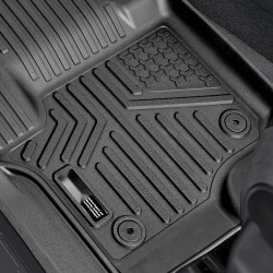 Auton TPE-lattiamatot 3-osainen etu- ja toiselle istuinriville Ford F250-F550 2017–2025 vasenkätisiin