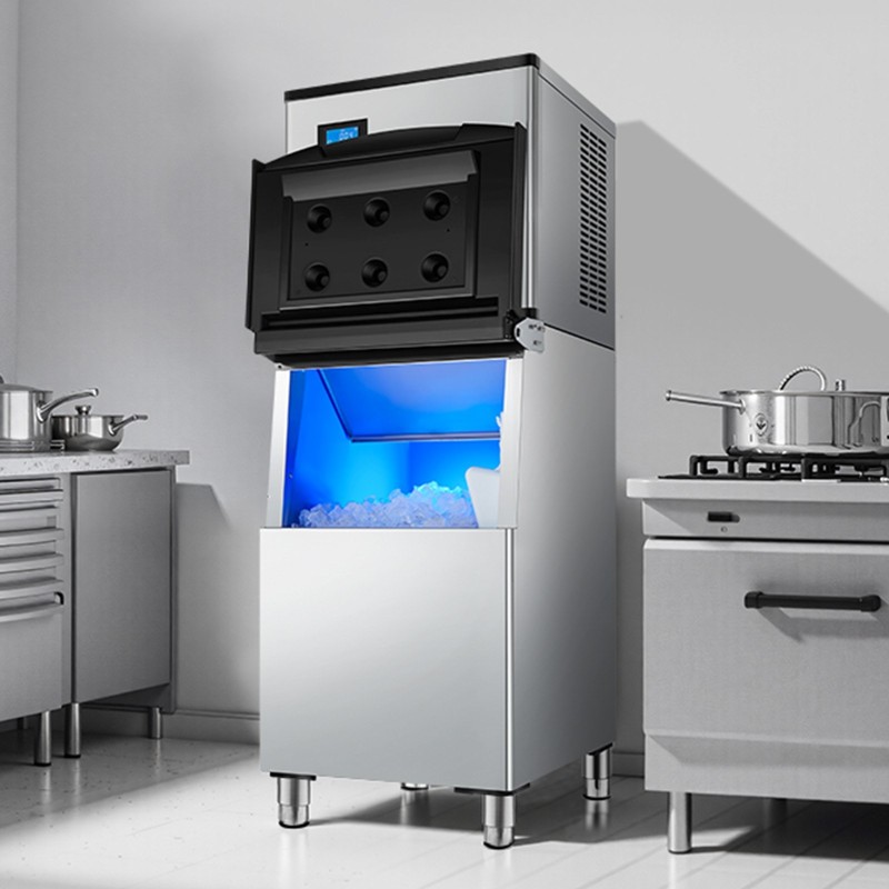 Kaupallinen jääpalakone ruostumaton teräs 136 kg vuorokaudessa tuotanto 113 kg säilytys kosketusnäytöllä