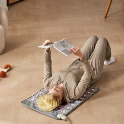 Lämmitysalusta kaukoinfrapunalämmitteinen punaisella fotonivalolla ametisti, jade ja turmaliinikivillä 820 x 520 mm