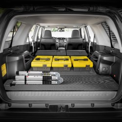 Tavaratilan matto TPE musta Toyota 4Runner 7-paikkainen 2011-2024 ilman liukutasoa