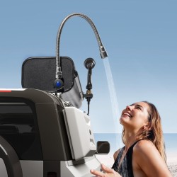 Alumiininen 30 l vesitankki kattotelineeseen T-ura paineistusportilla 2 roiskesuoja-paneelilla teleskooppiletulla