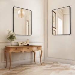 Seinään asennettava meikkipeili alumiinikehyksellä 915 x 915 mm huurtumaton sirpalesuojakalvolla