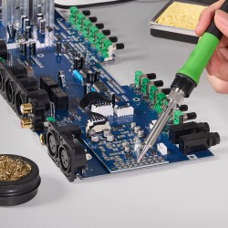 Juotosasema 70W digitaalinen 50–500°C sisäänrakennettu muuntaja 5 juotinkärkeä lyijytön juote pinsetit