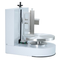 Kakunkoristelukone ammattikäyttöön 4–12 tuuman kakuille säädettävällä lastalla valkoisena