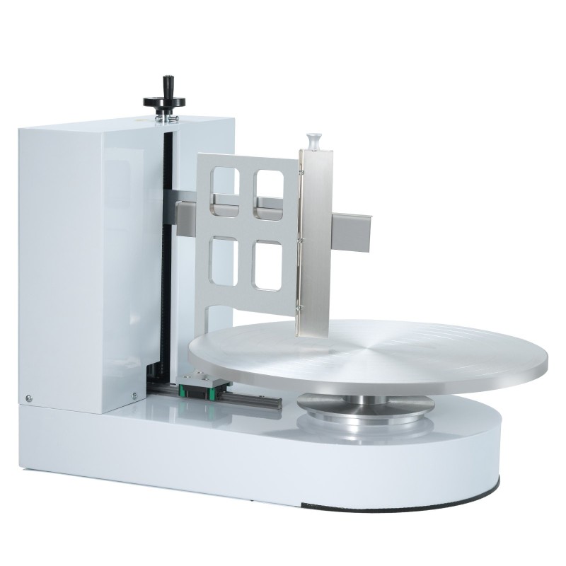 Kakunkoristelukone 4–16 tuuman kakkuihin 20 senttimetrin korkeuteen säädettävällä kaavimella valkoinen