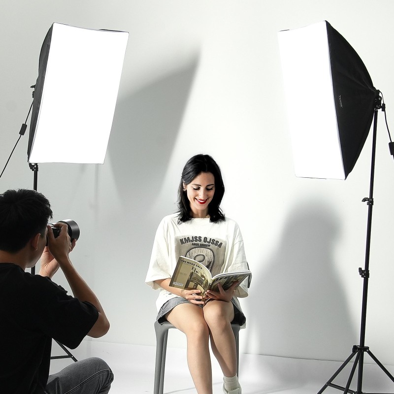 Softbox-valosetti 50 x 70 cm 2 E27-LED-lamppua 45W 3000–6500K valokuvaukseen ja videokuvaukseen