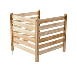 Puun yksityisyysaita täyspuuta metallipaaluilla kolmen paneelin korkeus 914 millimetriä